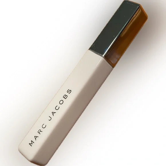 Marc Jacobs Velvet Primer Epic Lash Primer 0.33 FL. Oz.  NIB - Picture 2 of 7